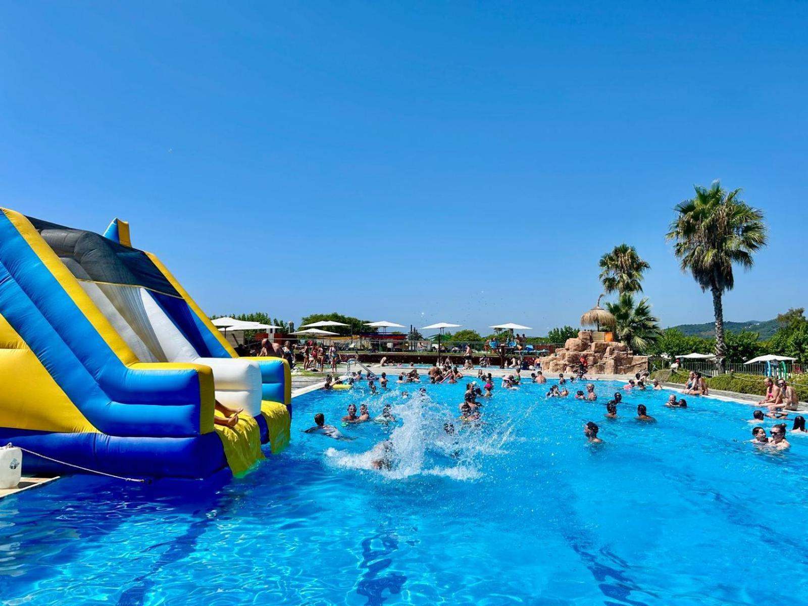 Camping Resort Els Pins مارغرَت دي مار المظهر الخارجي الصورة