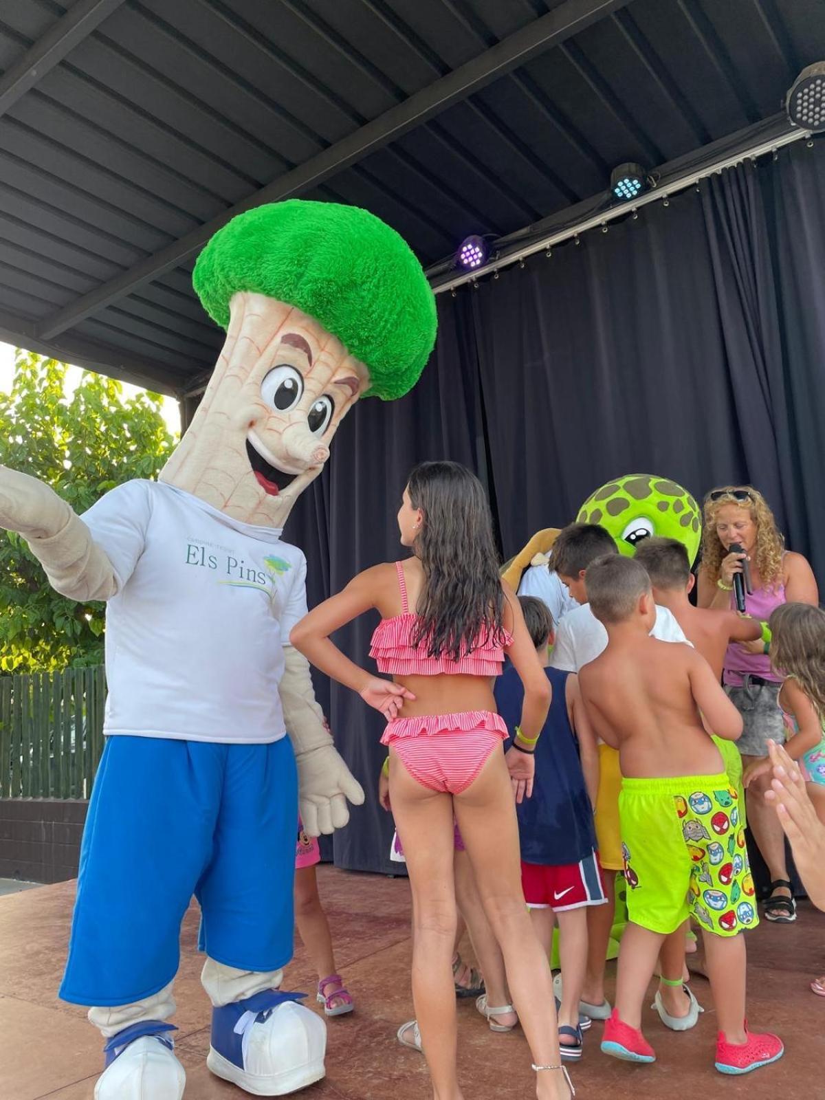Camping Resort Els Pins مارغرَت دي مار المظهر الخارجي الصورة